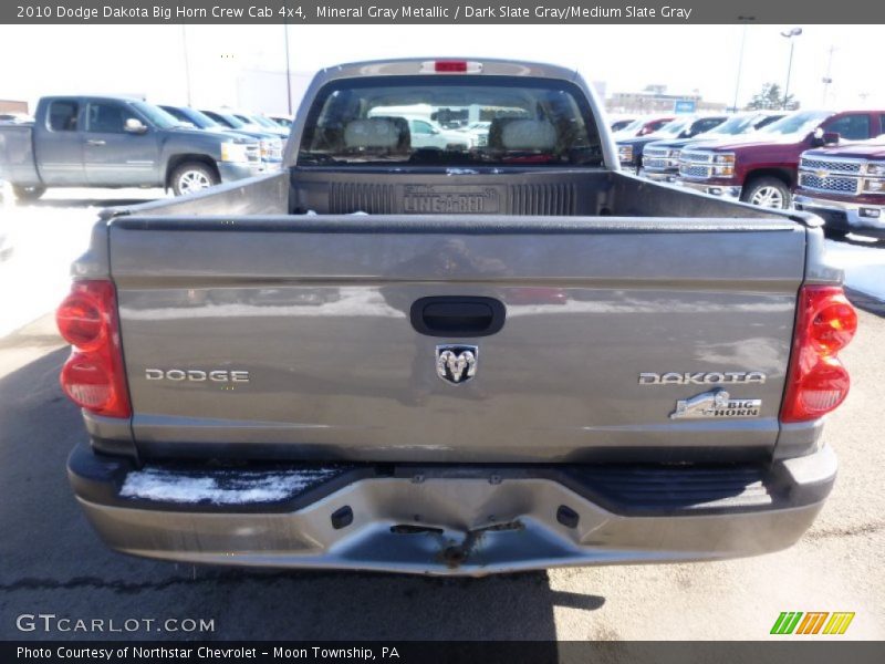 Mineral Gray Metallic / Dark Slate Gray/Medium Slate Gray 2010 Dodge Dakota Big Horn Crew Cab 4x4
