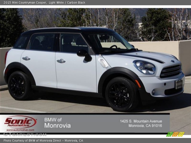 Light White / Carbon Black 2015 Mini Countryman Cooper