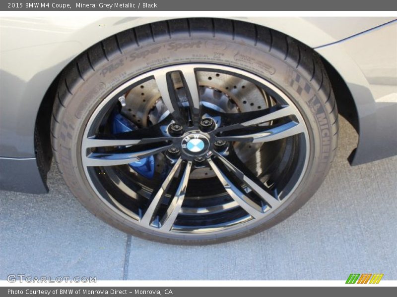 Mineral Grey Metallic / Black 2015 BMW M4 Coupe