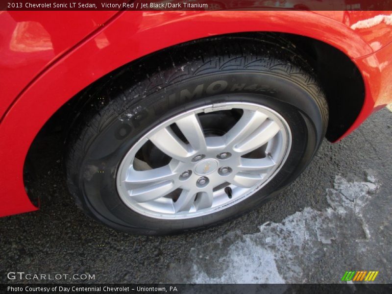 Victory Red / Jet Black/Dark Titanium 2013 Chevrolet Sonic LT Sedan
