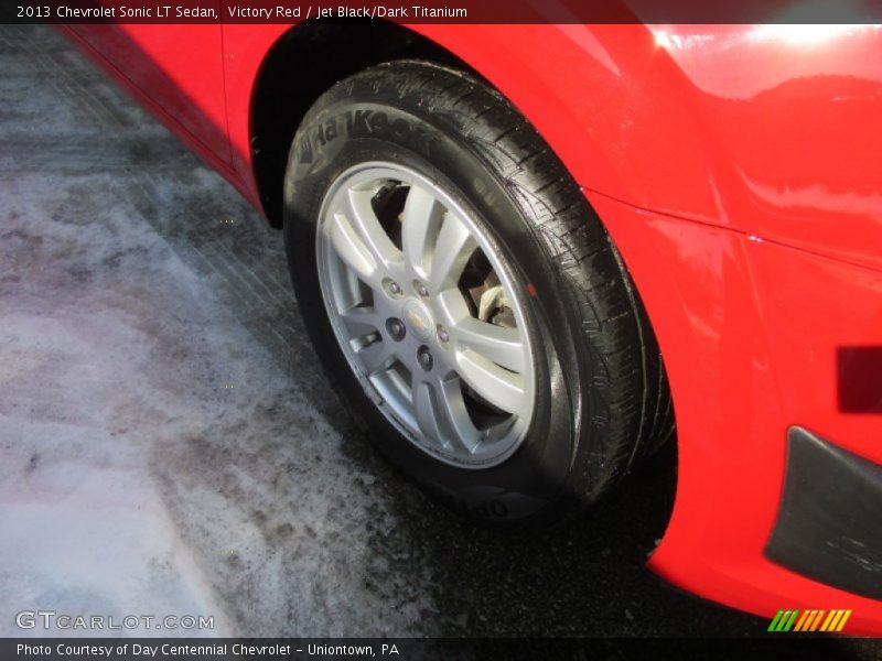Victory Red / Jet Black/Dark Titanium 2013 Chevrolet Sonic LT Sedan