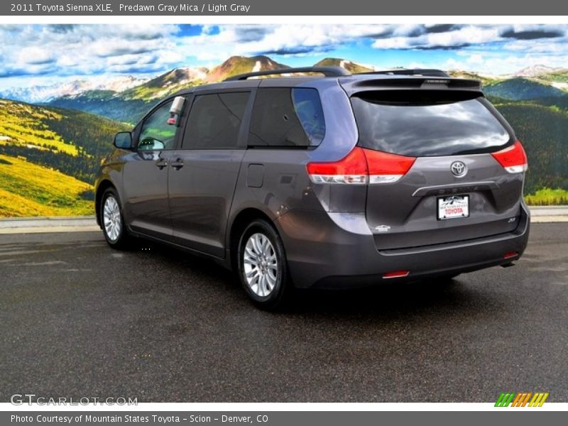 Predawn Gray Mica / Light Gray 2011 Toyota Sienna XLE