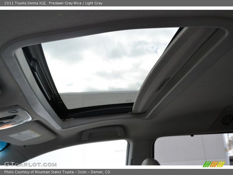 Predawn Gray Mica / Light Gray 2011 Toyota Sienna XLE