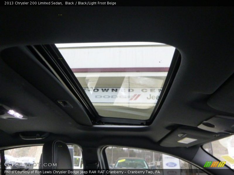 Black / Black/Light Frost Beige 2013 Chrysler 200 Limited Sedan