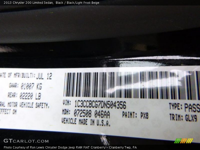 Black / Black/Light Frost Beige 2013 Chrysler 200 Limited Sedan