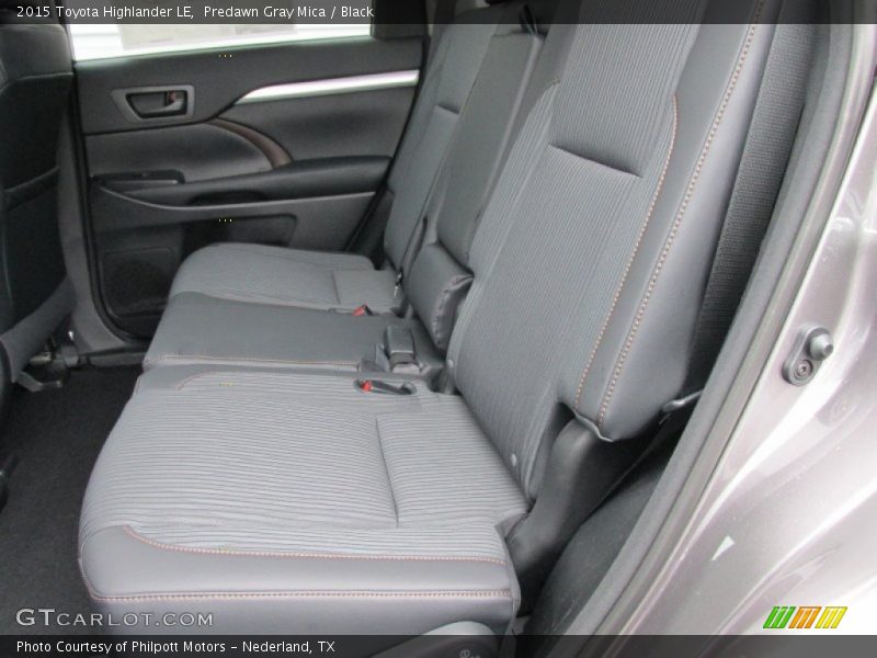 Predawn Gray Mica / Black 2015 Toyota Highlander LE