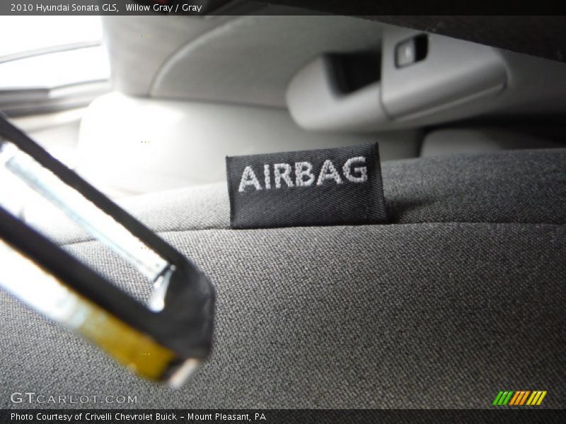 Willow Gray / Gray 2010 Hyundai Sonata GLS