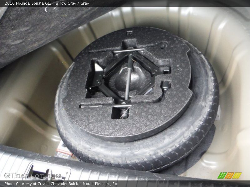 Willow Gray / Gray 2010 Hyundai Sonata GLS