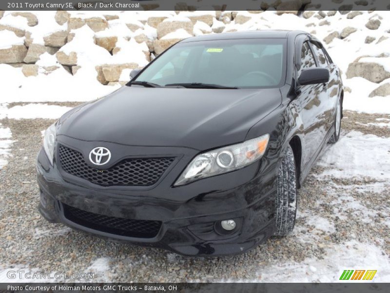 Black / Dark Charcoal 2011 Toyota Camry SE