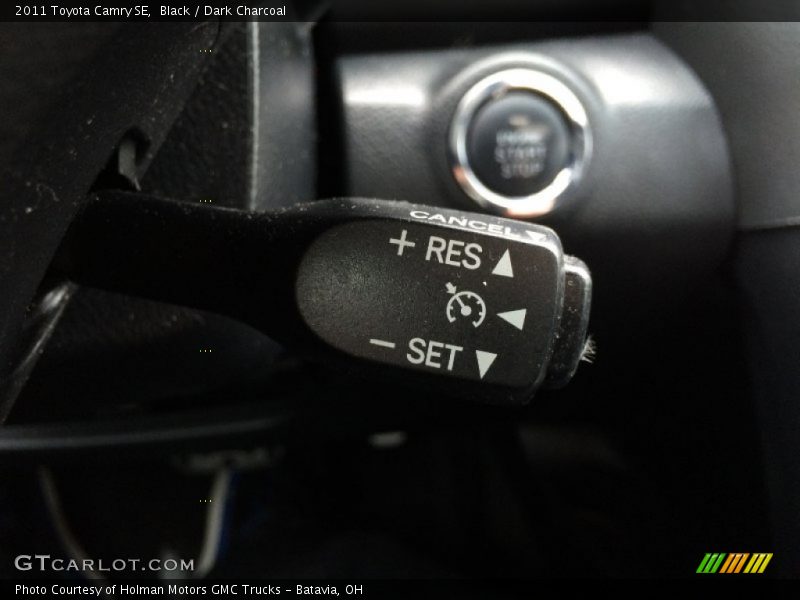 Black / Dark Charcoal 2011 Toyota Camry SE