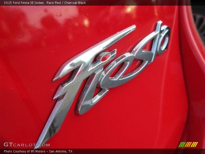 Race Red / Charcoal Black 2015 Ford Fiesta SE Sedan