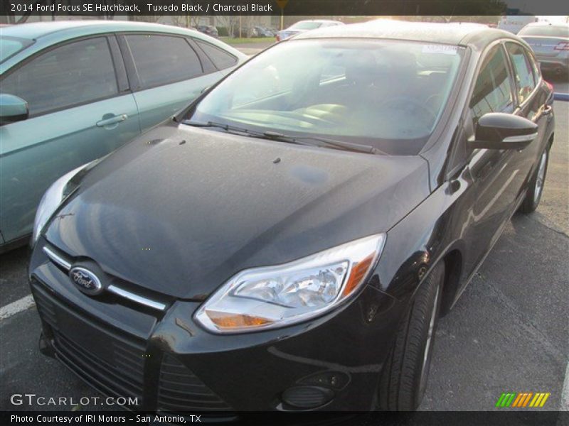 Tuxedo Black / Charcoal Black 2014 Ford Focus SE Hatchback