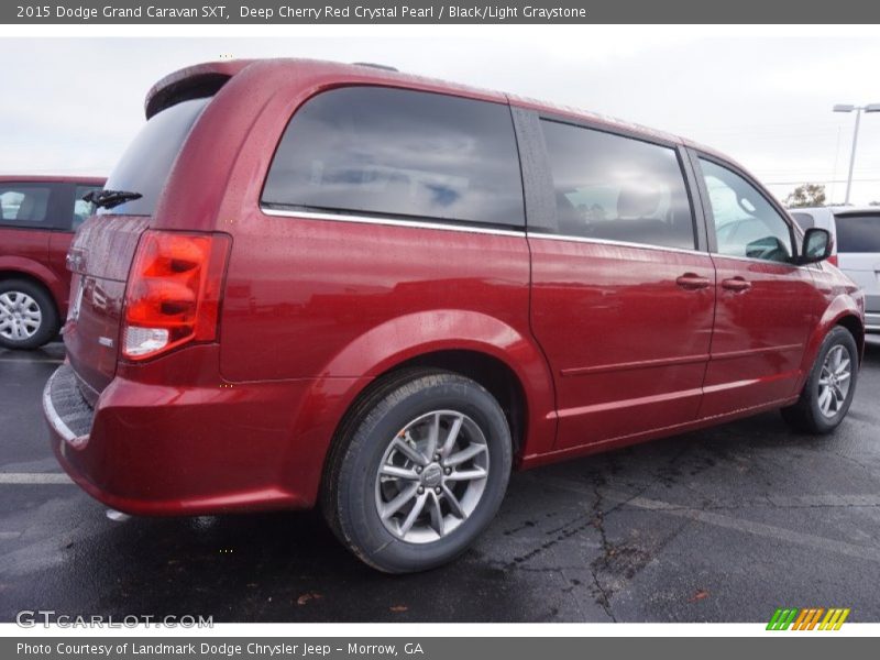 Deep Cherry Red Crystal Pearl / Black/Light Graystone 2015 Dodge Grand Caravan SXT