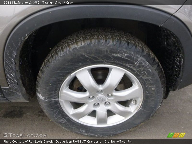 Titanium Silver / Gray 2011 Kia Sorento LX AWD