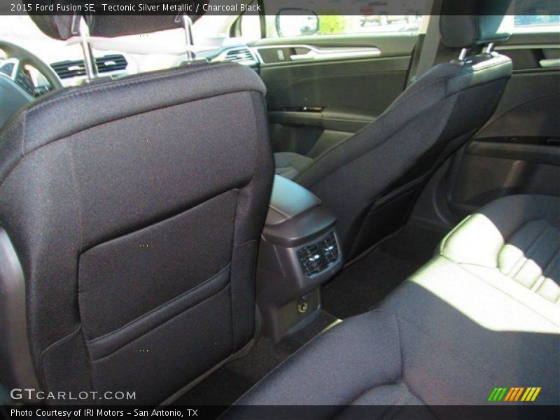 Tectonic Silver Metallic / Charcoal Black 2015 Ford Fusion SE