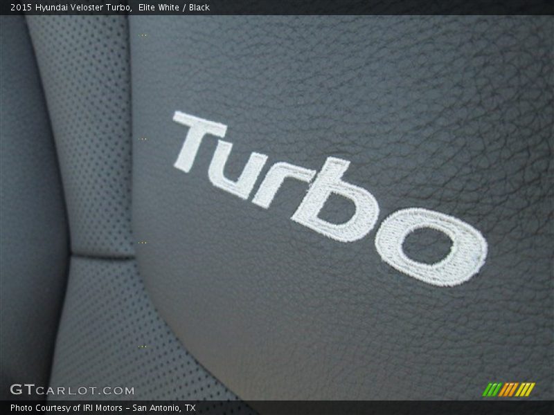 Elite White / Black 2015 Hyundai Veloster Turbo
