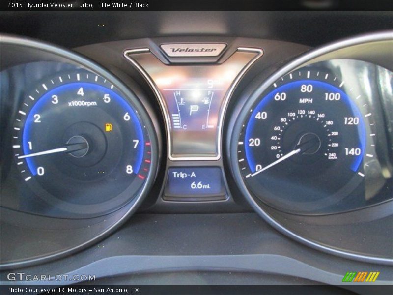 Elite White / Black 2015 Hyundai Veloster Turbo