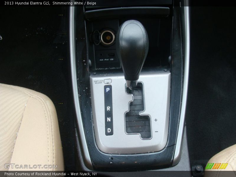 Shimmering White / Beige 2013 Hyundai Elantra GLS