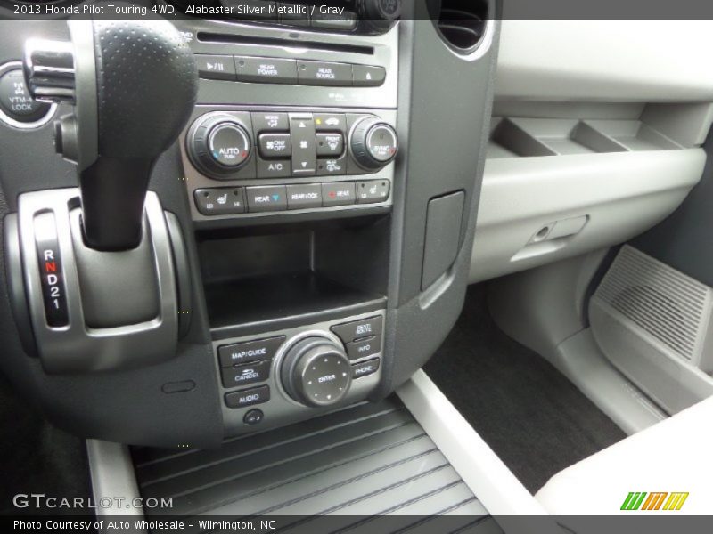 Alabaster Silver Metallic / Gray 2013 Honda Pilot Touring 4WD