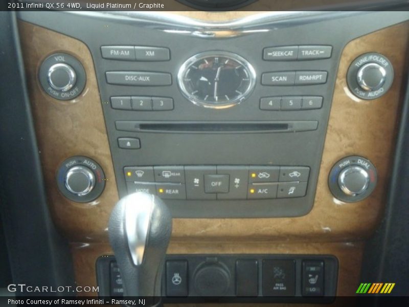 Liquid Platinum / Graphite 2011 Infiniti QX 56 4WD