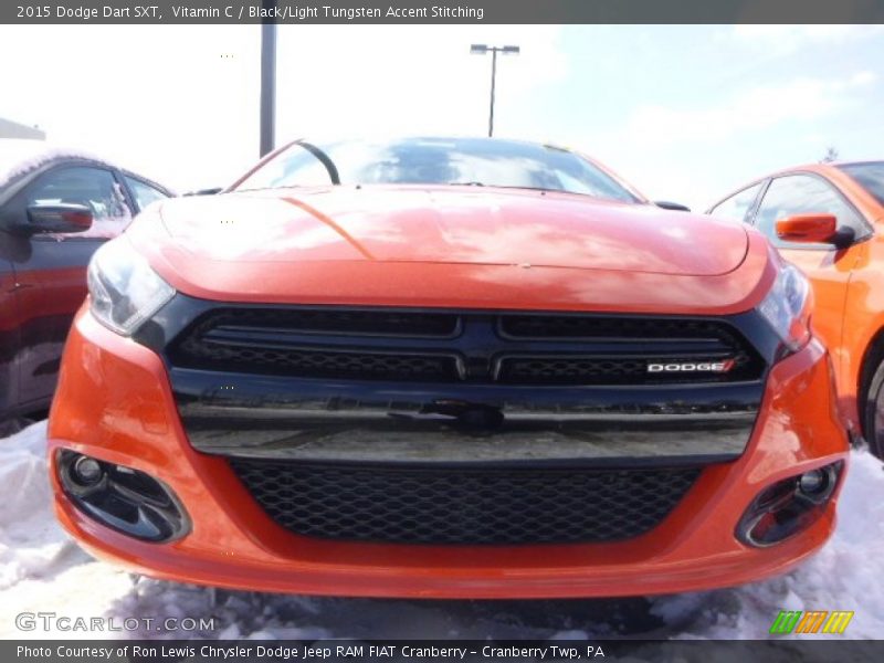 Vitamin C / Black/Light Tungsten Accent Stitching 2015 Dodge Dart SXT