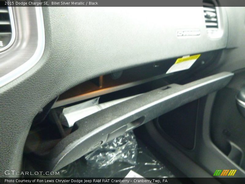 Billet Silver Metallic / Black 2015 Dodge Charger SE