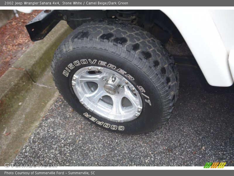 Stone White / Camel Beige/Dark Green 2002 Jeep Wrangler Sahara 4x4