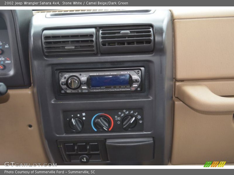 Stone White / Camel Beige/Dark Green 2002 Jeep Wrangler Sahara 4x4