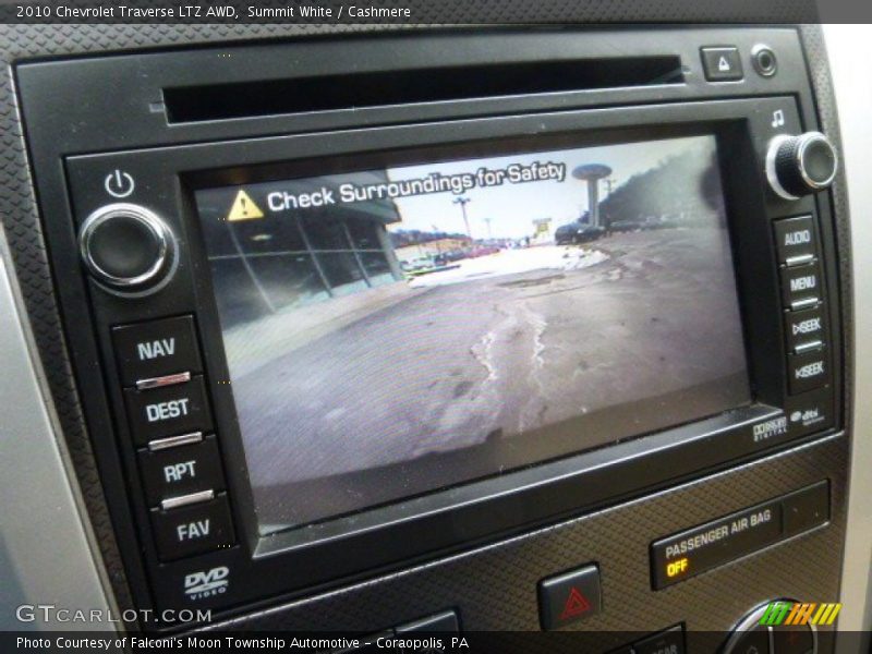 Summit White / Cashmere 2010 Chevrolet Traverse LTZ AWD