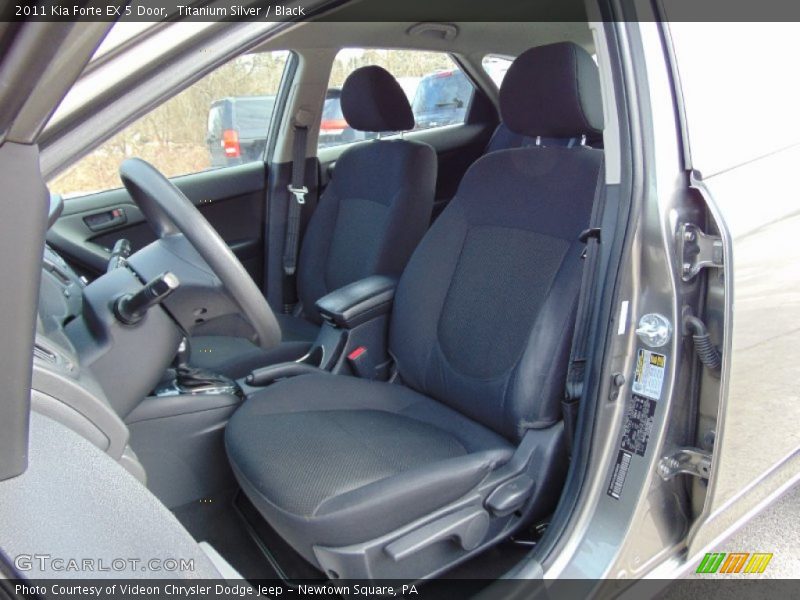 Titanium Silver / Black 2011 Kia Forte EX 5 Door