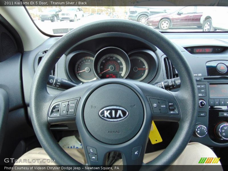  2011 Forte EX 5 Door Steering Wheel