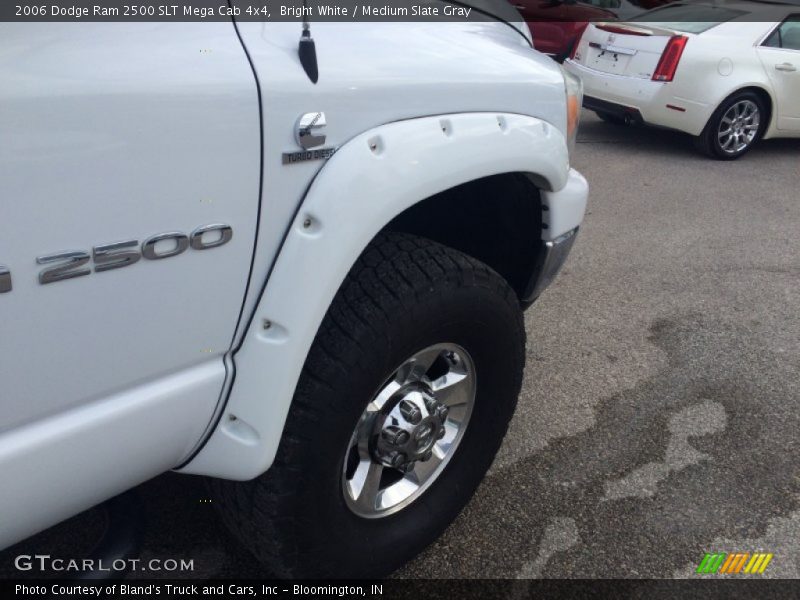 Bright White / Medium Slate Gray 2006 Dodge Ram 2500 SLT Mega Cab 4x4