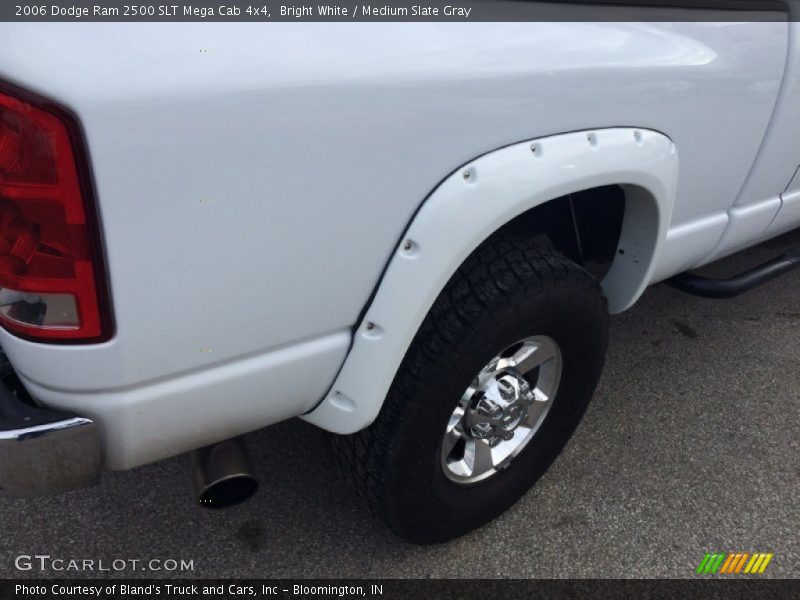 Bright White / Medium Slate Gray 2006 Dodge Ram 2500 SLT Mega Cab 4x4