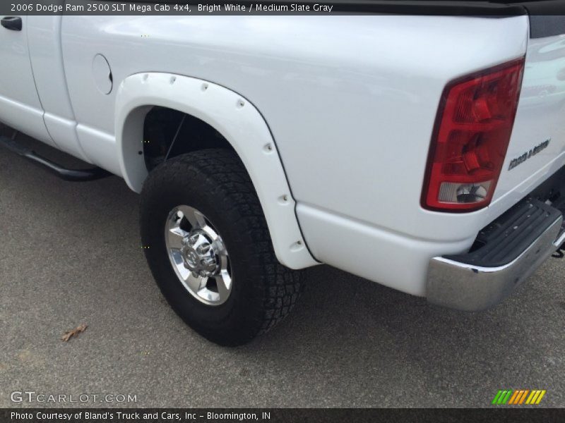 Bright White / Medium Slate Gray 2006 Dodge Ram 2500 SLT Mega Cab 4x4