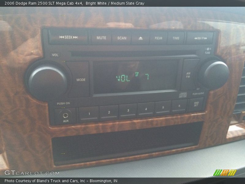 Bright White / Medium Slate Gray 2006 Dodge Ram 2500 SLT Mega Cab 4x4