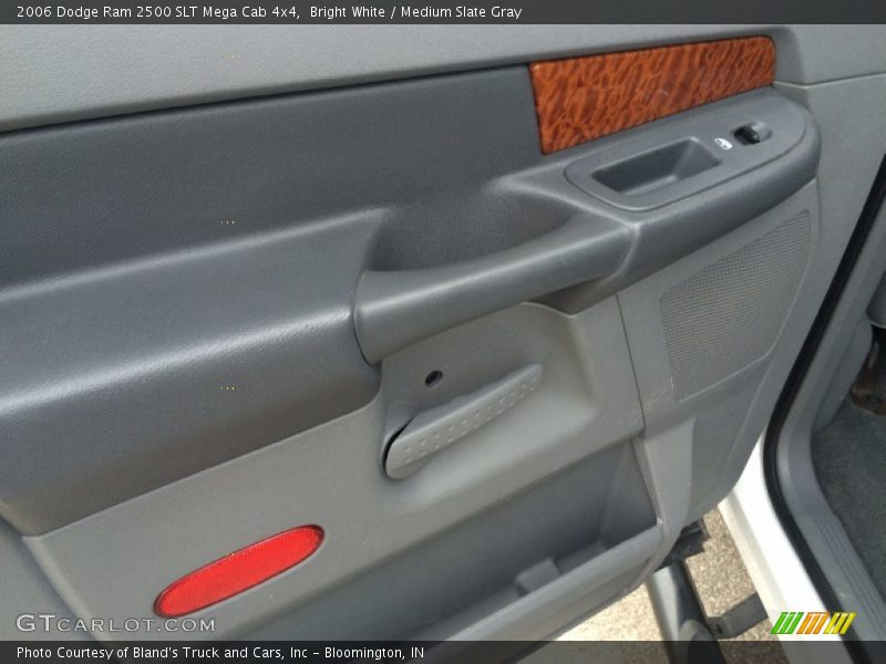 Bright White / Medium Slate Gray 2006 Dodge Ram 2500 SLT Mega Cab 4x4