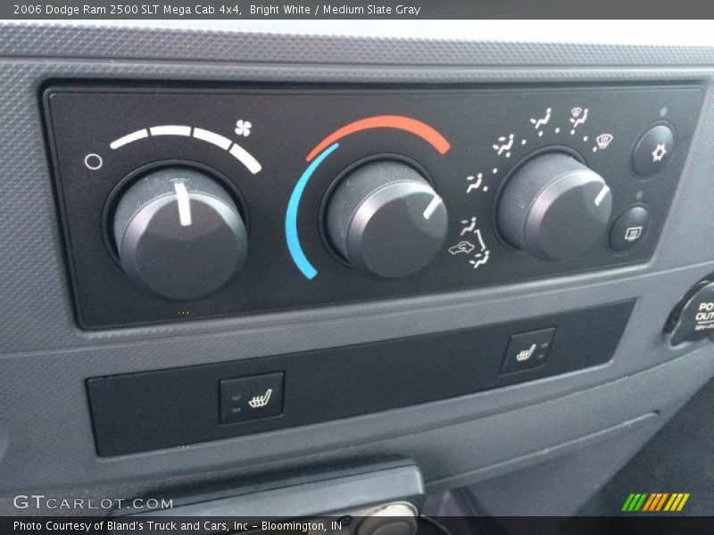 Bright White / Medium Slate Gray 2006 Dodge Ram 2500 SLT Mega Cab 4x4