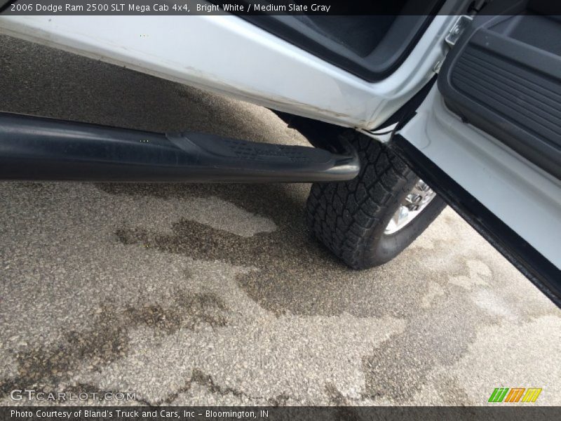 Bright White / Medium Slate Gray 2006 Dodge Ram 2500 SLT Mega Cab 4x4