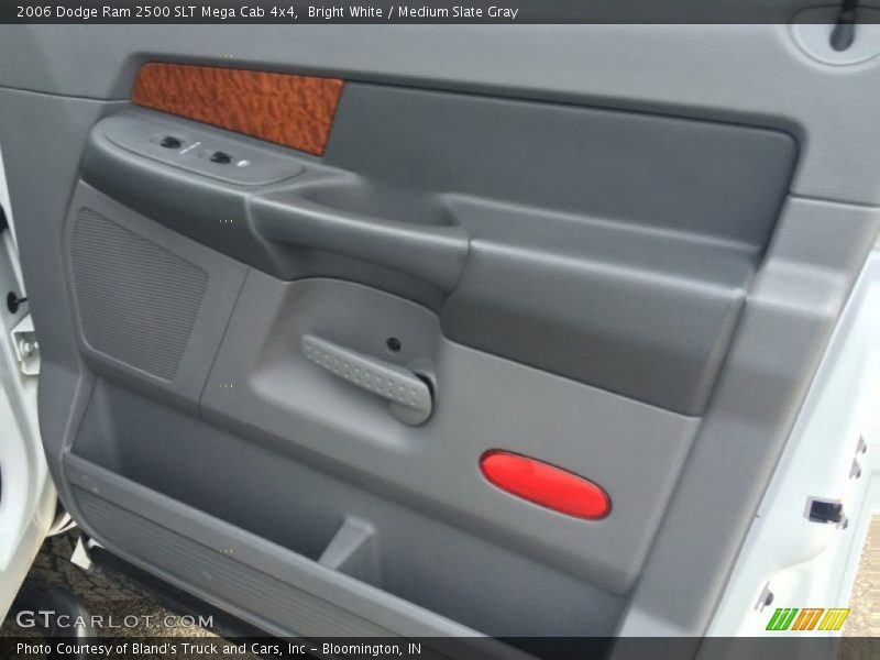 Bright White / Medium Slate Gray 2006 Dodge Ram 2500 SLT Mega Cab 4x4