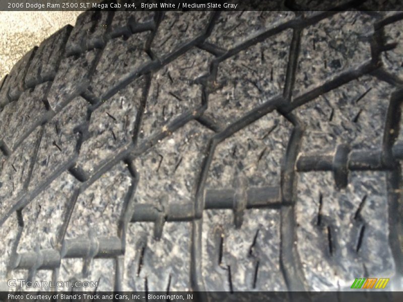 Bright White / Medium Slate Gray 2006 Dodge Ram 2500 SLT Mega Cab 4x4
