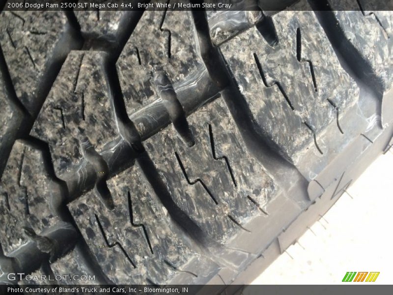 Bright White / Medium Slate Gray 2006 Dodge Ram 2500 SLT Mega Cab 4x4