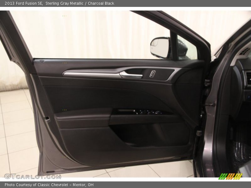 Sterling Gray Metallic / Charcoal Black 2013 Ford Fusion SE