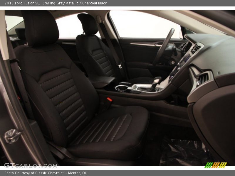 Sterling Gray Metallic / Charcoal Black 2013 Ford Fusion SE