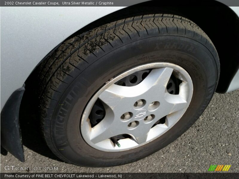 Ultra Silver Metallic / Graphite 2002 Chevrolet Cavalier Coupe