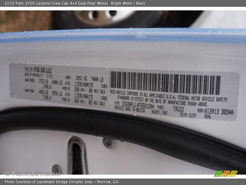 Bright White / Black 2015 Ram 3500 Laramie Crew Cab 4x4 Dual Rear Wheel