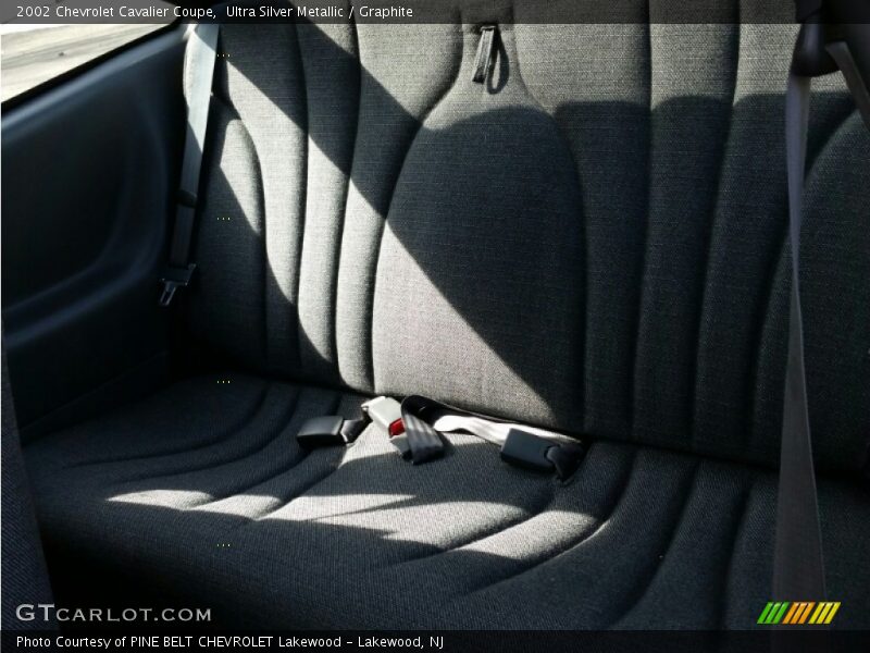 Ultra Silver Metallic / Graphite 2002 Chevrolet Cavalier Coupe