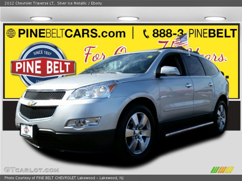 Silver Ice Metallic / Ebony 2012 Chevrolet Traverse LT