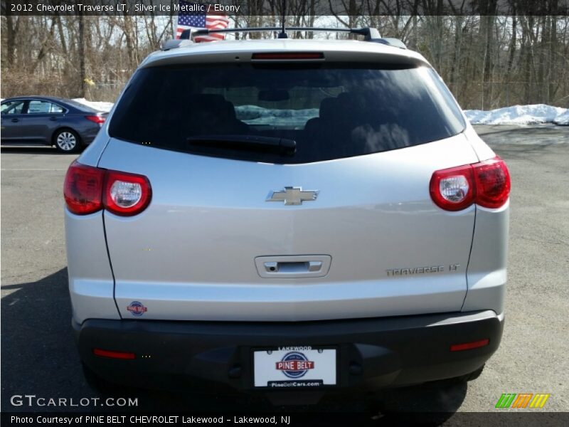 Silver Ice Metallic / Ebony 2012 Chevrolet Traverse LT