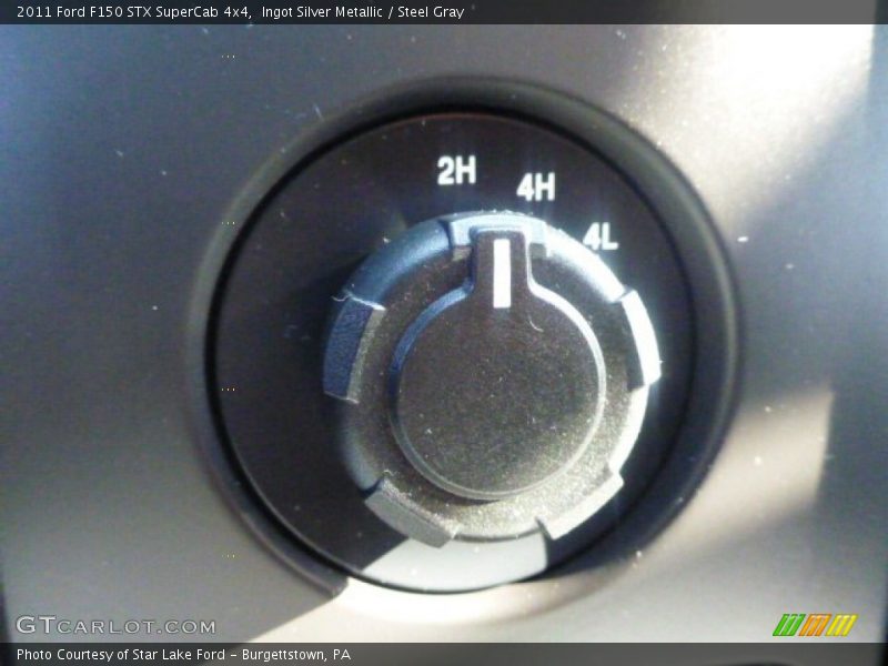 Ingot Silver Metallic / Steel Gray 2011 Ford F150 STX SuperCab 4x4