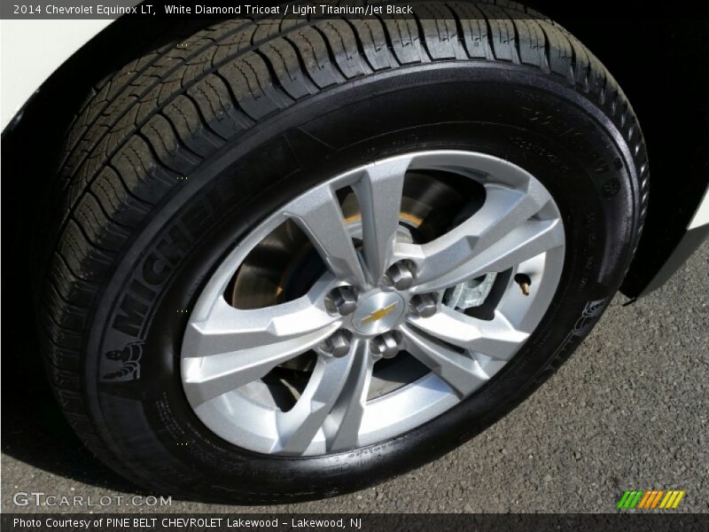White Diamond Tricoat / Light Titanium/Jet Black 2014 Chevrolet Equinox LT